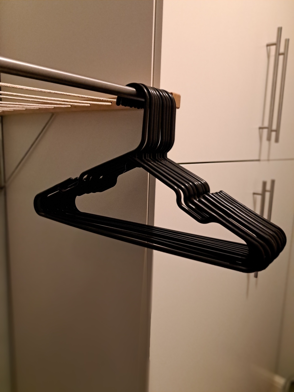 Black Plastic Non-Slip Clothes Hangers - 10-Pack